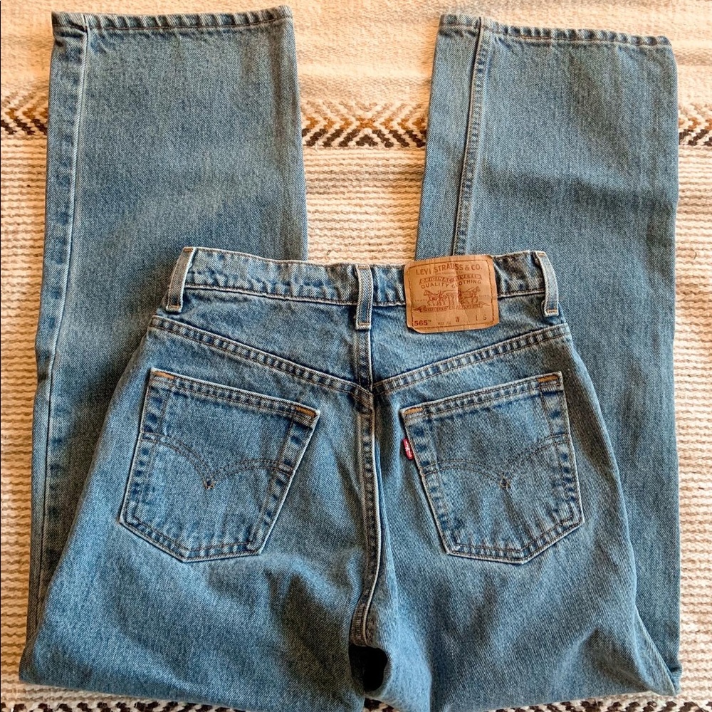 Vintage USA Made 90’s Levi’s 565 Wide Leg